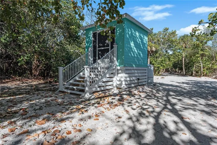 10455 Keewaydin, Naples, Florida 34113