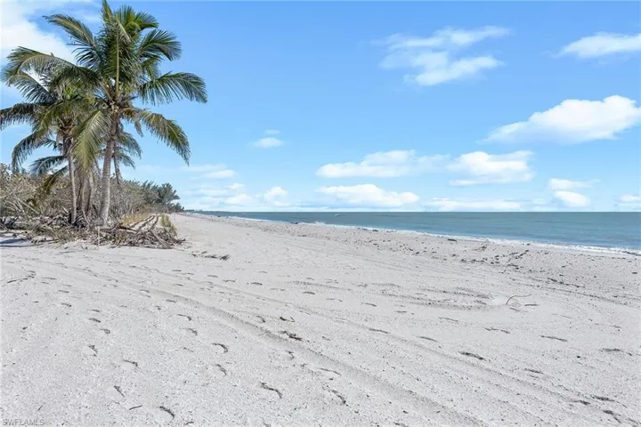 10455 Keewaydin, Naples, Florida 34113