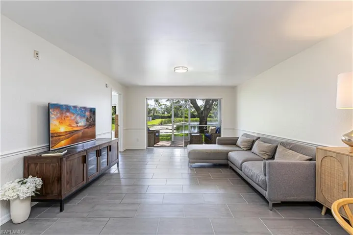 9600 Victoria Ln 108, Naples, Florida 34109