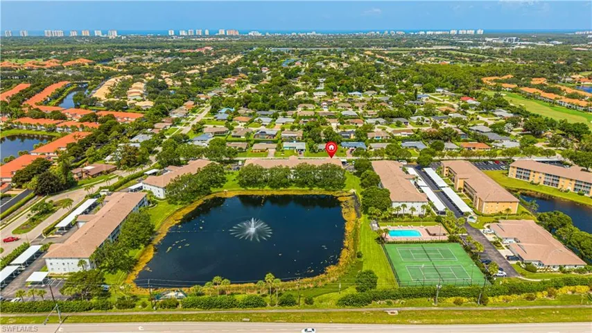 9600 Victoria Ln 108, Naples, Florida 34109