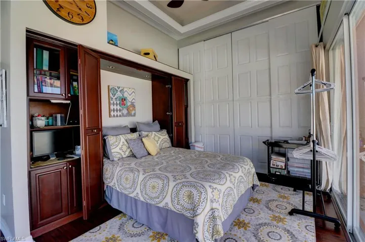 2031 NE 34th ST, CAPE CORAL FL 33909