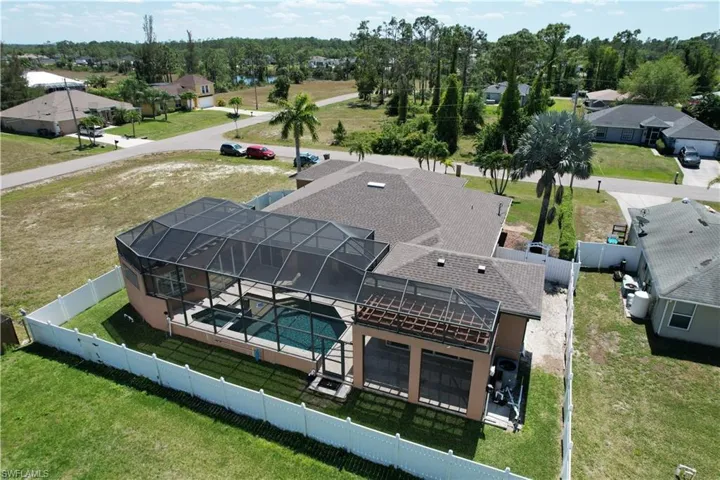 2031 NE 34th ST, CAPE CORAL FL 33909