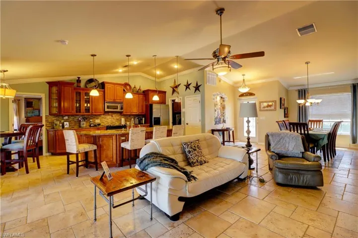 2031 NE 34th ST, CAPE CORAL FL 33909