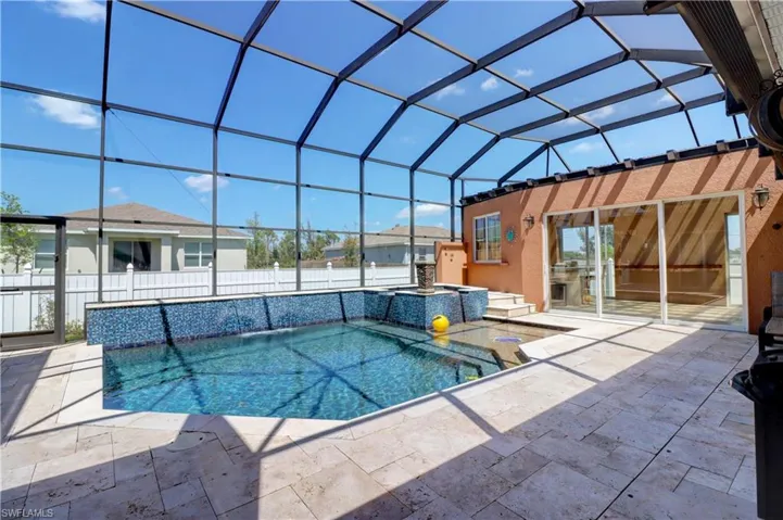 2031 NE 34th ST, CAPE CORAL FL 33909