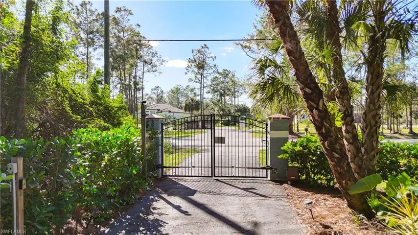Gated entry with keypad