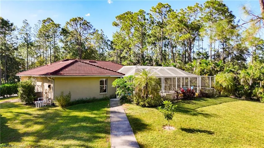 660 Everglades Blvd S, Naples, Florida 34117