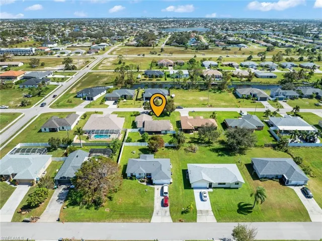 1010 SW 8th  CT, Cape Coral, FL 33991