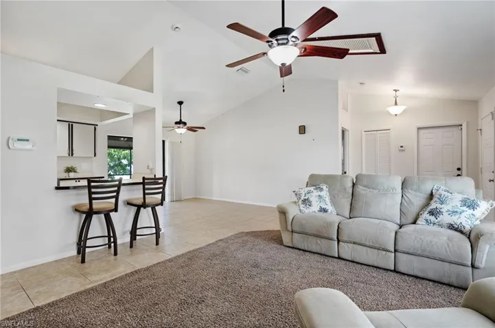 1010 SW 8th  CT, Cape Coral, FL 33991