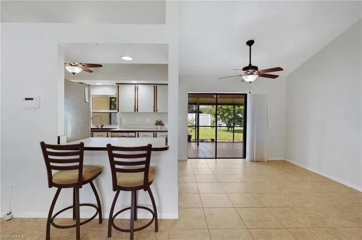 1010 SW 8th  CT, Cape Coral, FL 33991