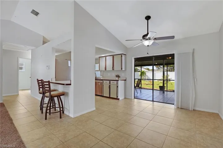 1010 SW 8th  CT, Cape Coral, FL 33991