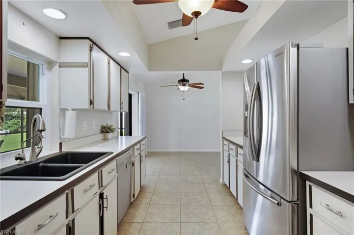 1010 SW 8th  CT, Cape Coral, FL 33991