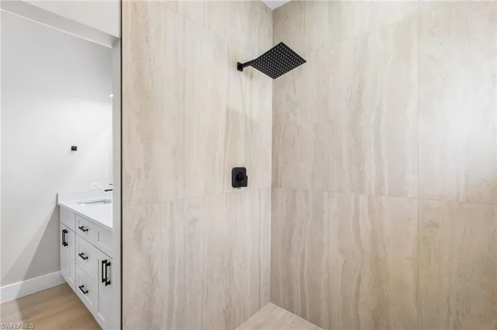 Primary shower