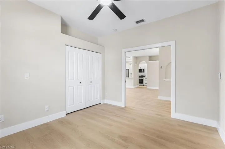 Guest room with closet