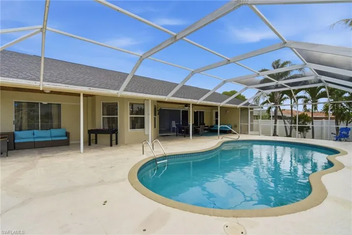 3803  Pelican  BLVD, Cape Coral, FL 33914