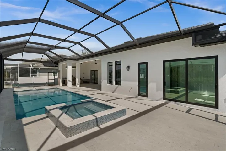 3732 17th Ave, Cape Coral, Florida 33914