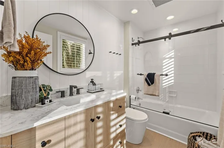 Full second bath with tub/shower.