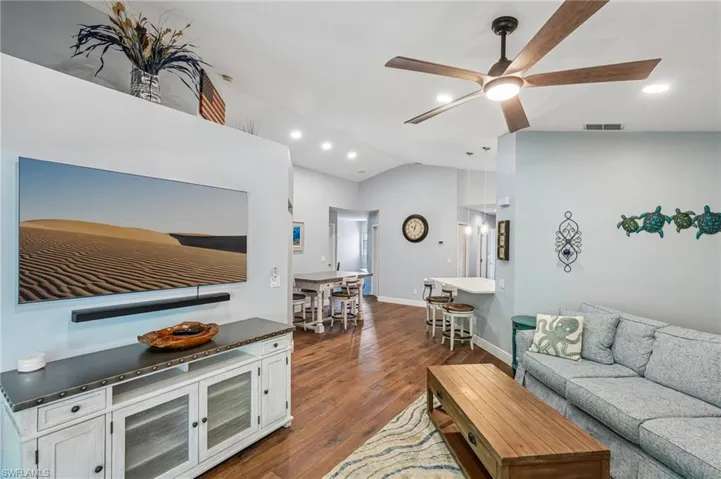 3710 Fieldstone Blvd 504, Naples, Florida 34109