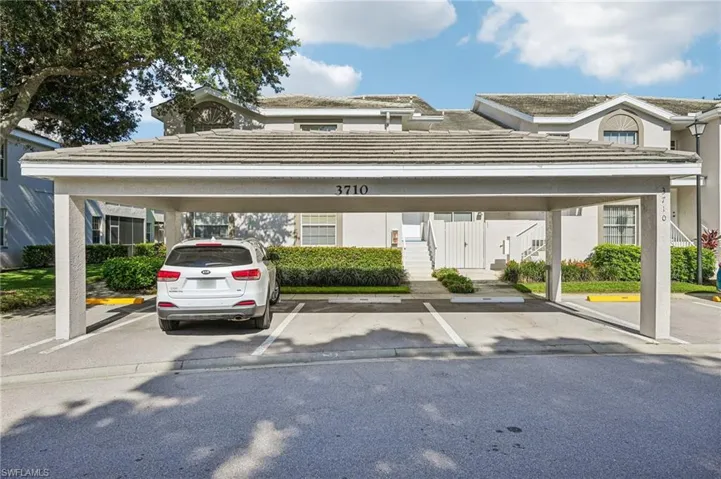 3710 Fieldstone Blvd 504, Naples, Florida 34109