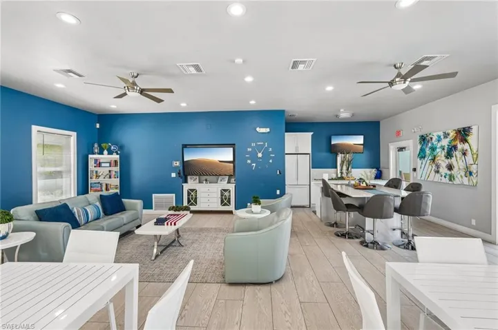 3710 Fieldstone Blvd 504, Naples, Florida 34109