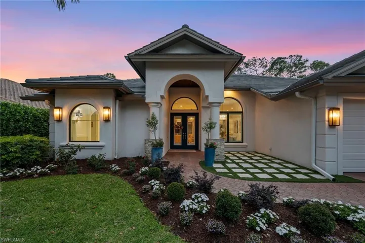 9833 Clear Lake Cir, Naples, Florida 34109