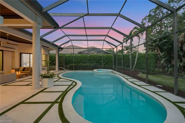 9833 Clear Lake Cir, Naples, Florida 34109