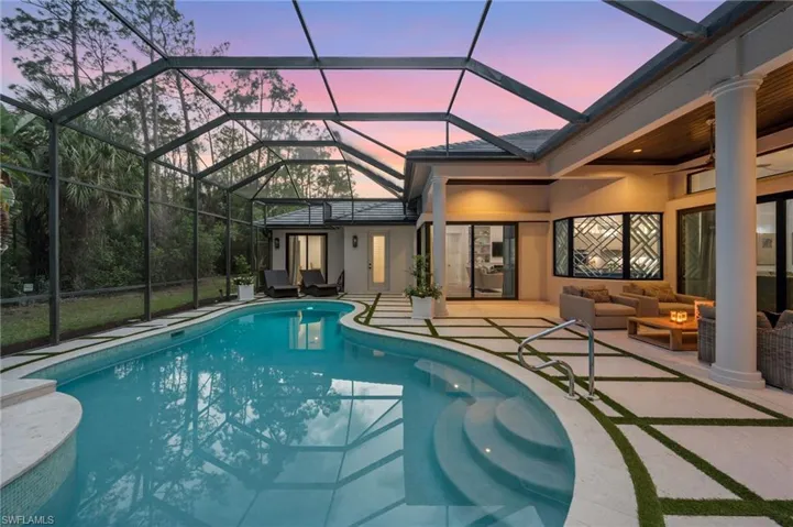 9833 Clear Lake Cir, Naples, Florida 34109