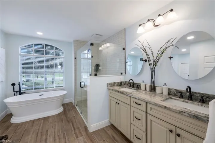 11790  Royal Tee  CT, Cape Coral, FL 33991