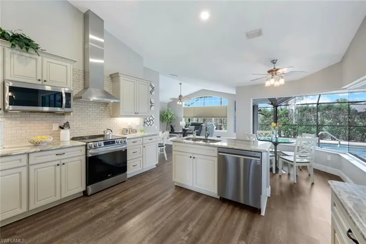 11790  Royal Tee  CT, Cape Coral, FL 33991