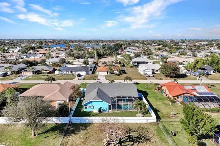 412 SW 38th  ST, Cape Coral, FL 33914