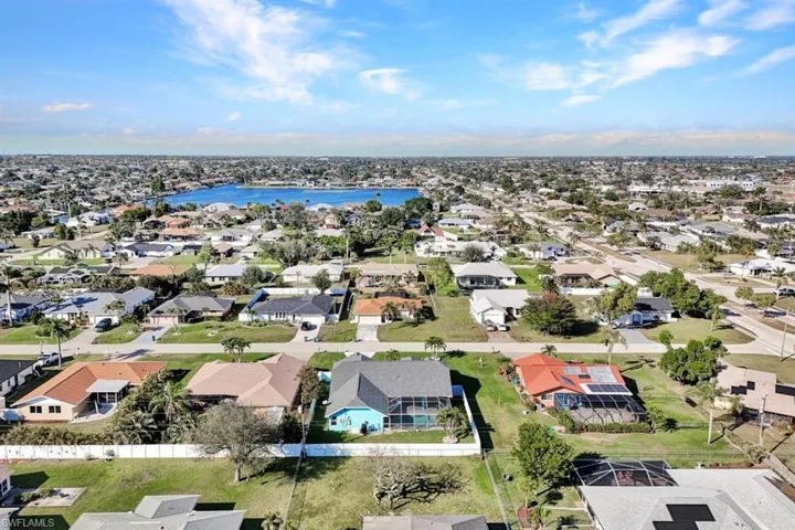 412 SW 38th  ST, Cape Coral, FL 33914