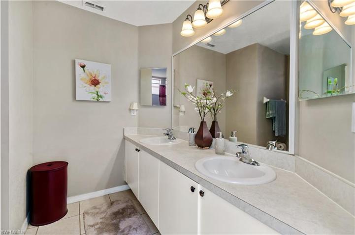 primary bathroom1