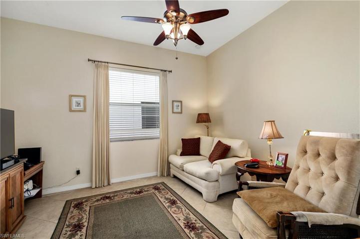 could also be 3rd bedroom