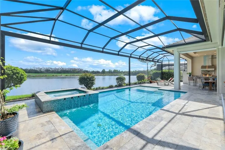 Expansive Lake Views are best experiencedthrough Picture Window Screens!