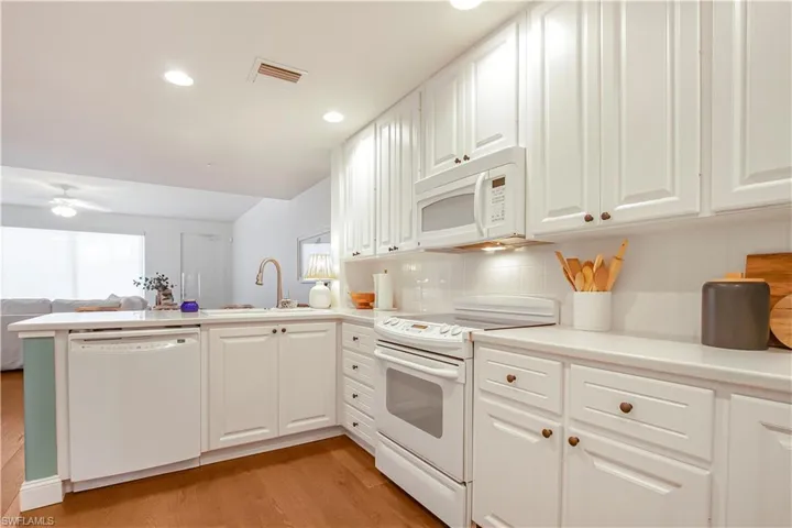 7201  Bellini  WAY, Naples, FL 34114