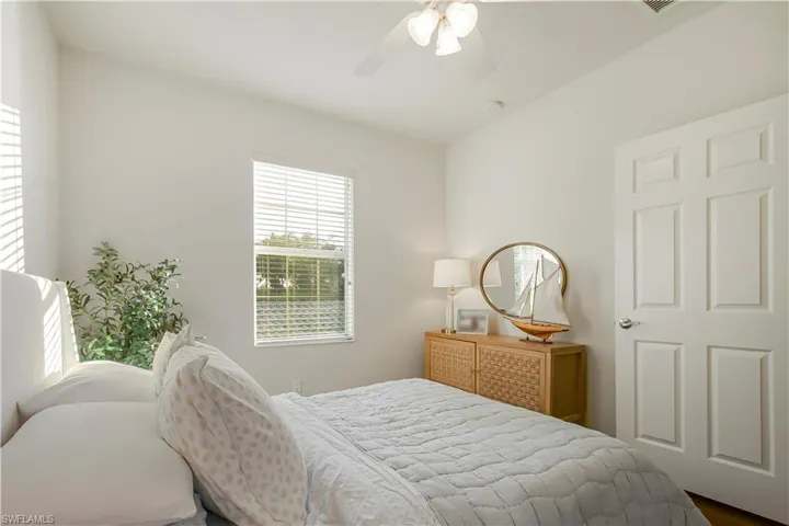 7201  Bellini  WAY, Naples, FL 34114