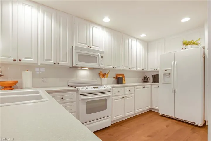 7201  Bellini  WAY, Naples, FL 34114