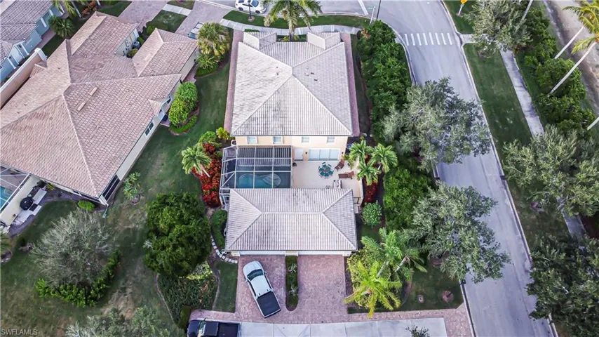 7201  Bellini  WAY, Naples, FL 34114