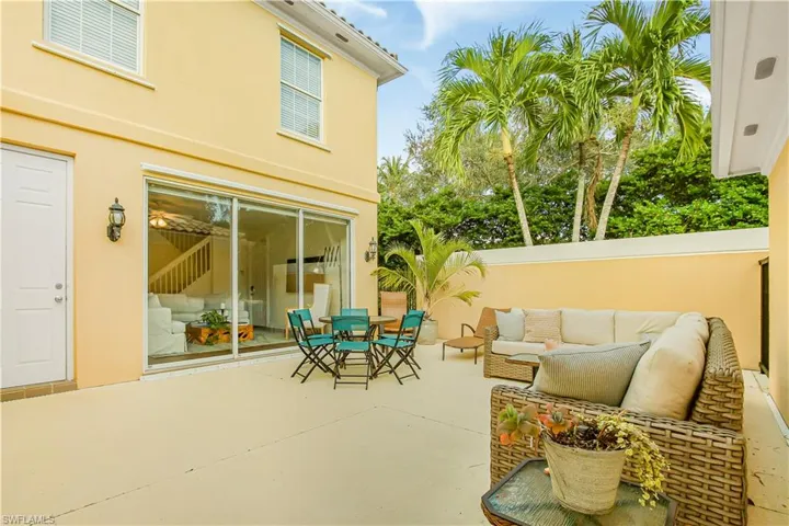 7201  Bellini  WAY, Naples, FL 34114
