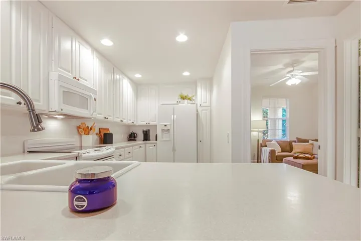 7201  Bellini  WAY, Naples, FL 34114