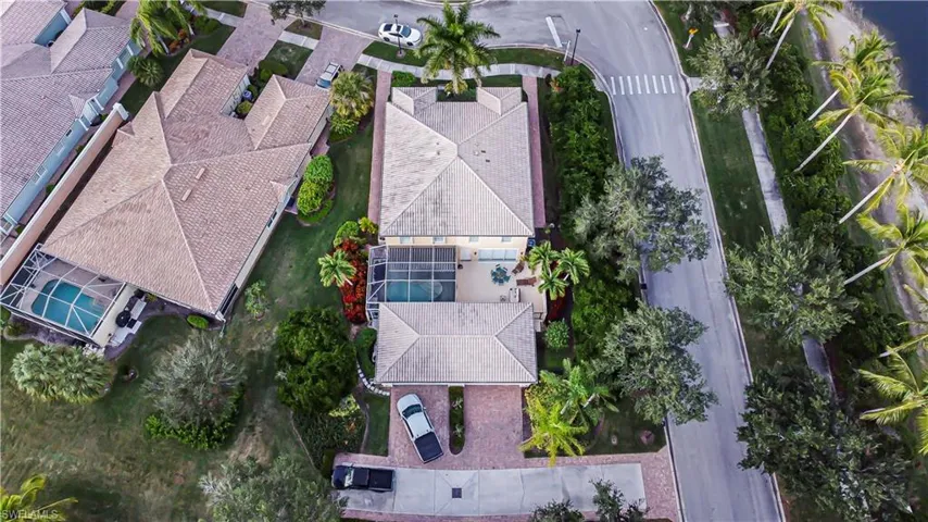 7201  Bellini  WAY, Naples, FL 34114