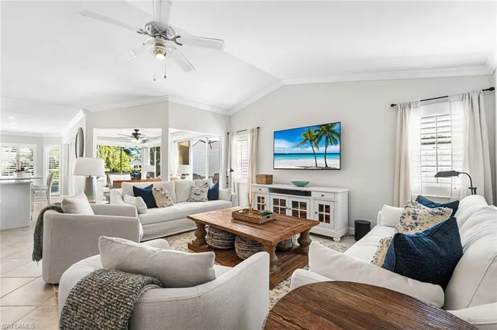 Spectacular open concept, vaulted ceilings!
