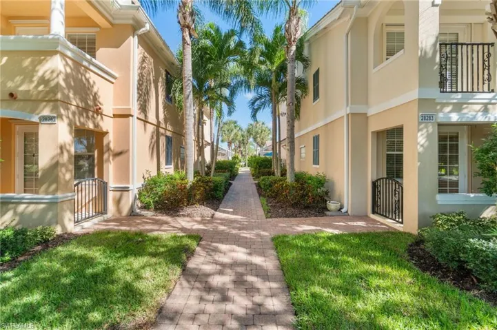 28283  Jeneva  WAY, Bonita Springs, FL 34135