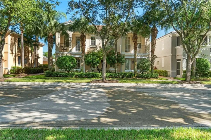 28283  Jeneva  WAY, Bonita Springs, FL 34135