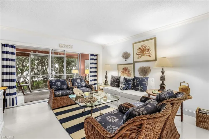 280 2nd Ave S 206, Naples, Florida 34102