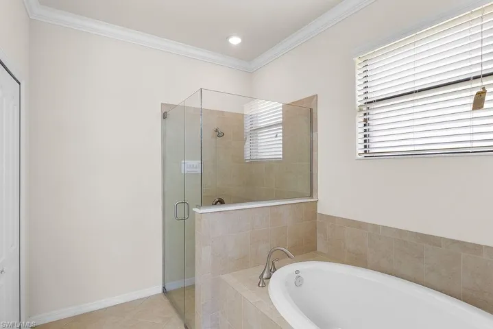 Primary ensuite with soaking tub