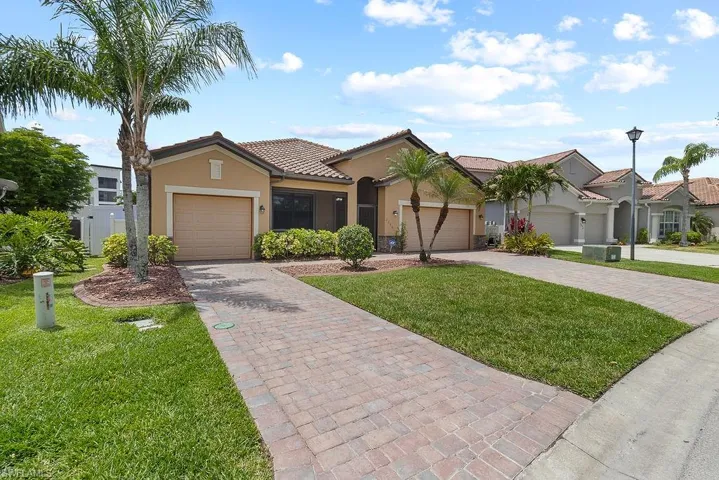 2796  Via Piazza  LOOP, Fort Myers, FL 33905