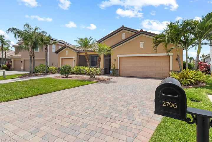 2796  Via Piazza  LOOP, Fort Myers, FL 33905