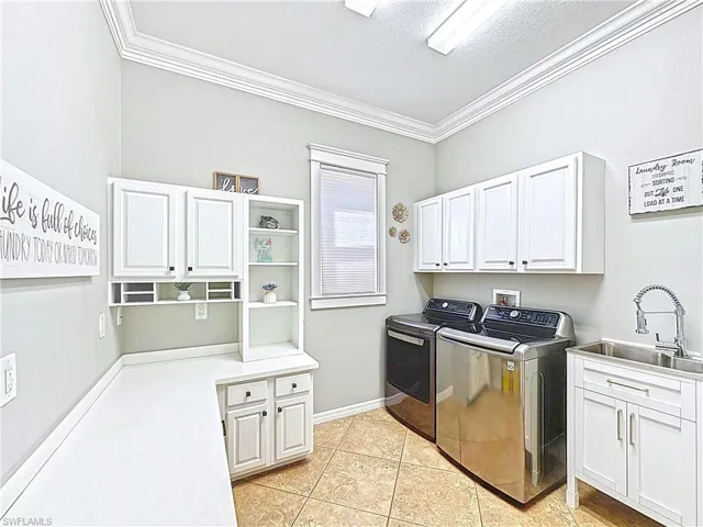 3032 Via Rialto St, Fort Myers, Florida 33905