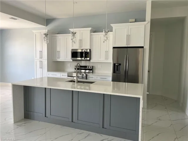 3315 NW 2nd  TER, Cape Coral, FL 33993