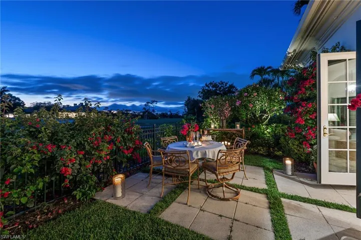 Just imaging the memorable evening get togethers you will have in this beautiful garden...literally steps away from the Club amenities!